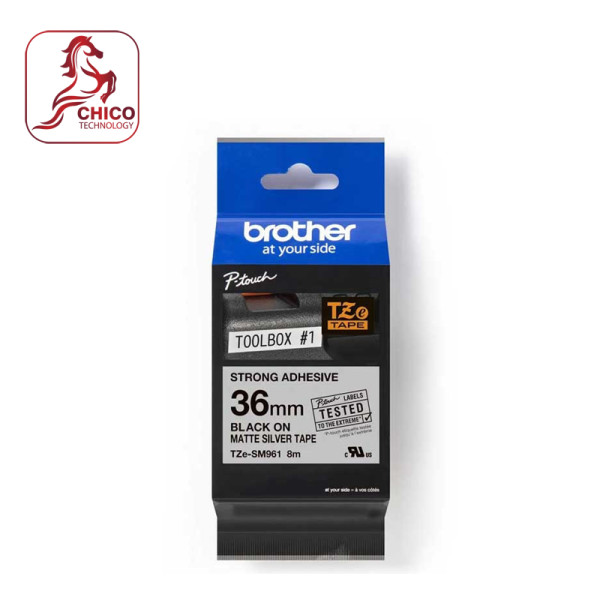 Nhãn TZe-sm961 siêu dính - Chữ đen trên nền bạc 36mm